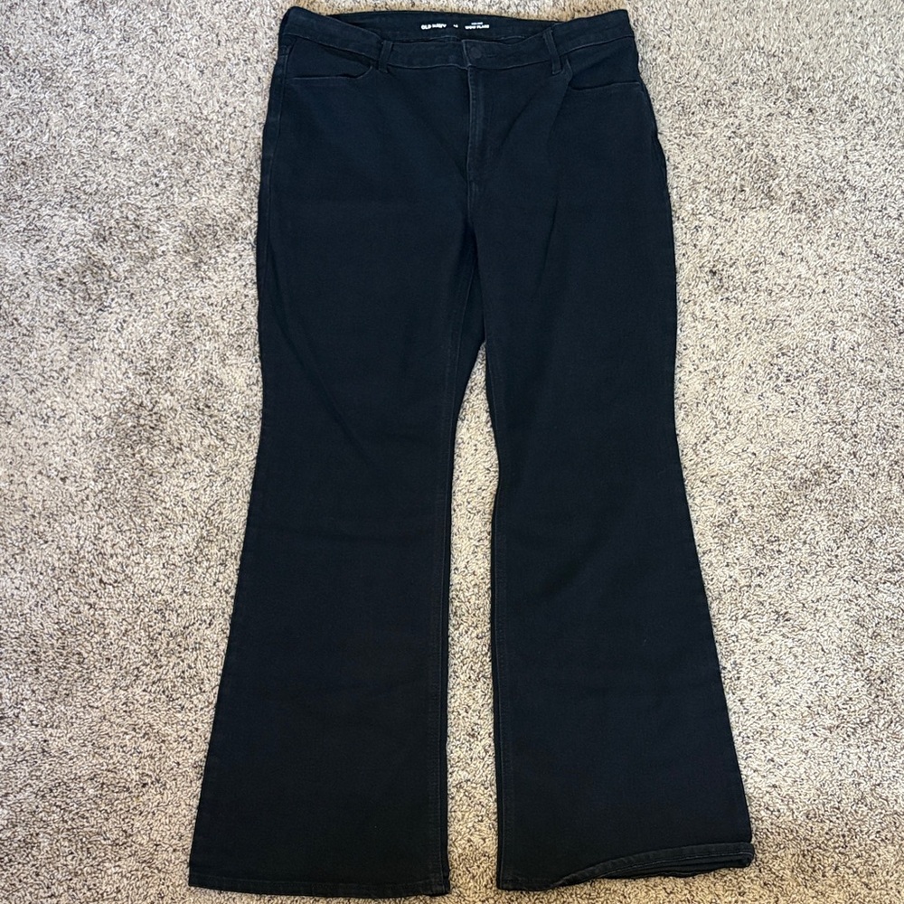 Old Navy Black High Rise Wow Flare Pants, Never Worn, Slight Stretch